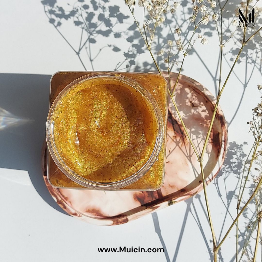 MUICIN - 24k Gold Exfoliating Face & Body Scrub - 500g  Best Price in Pakistan